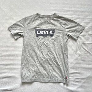 Levi's Tee, fits like Men's Small